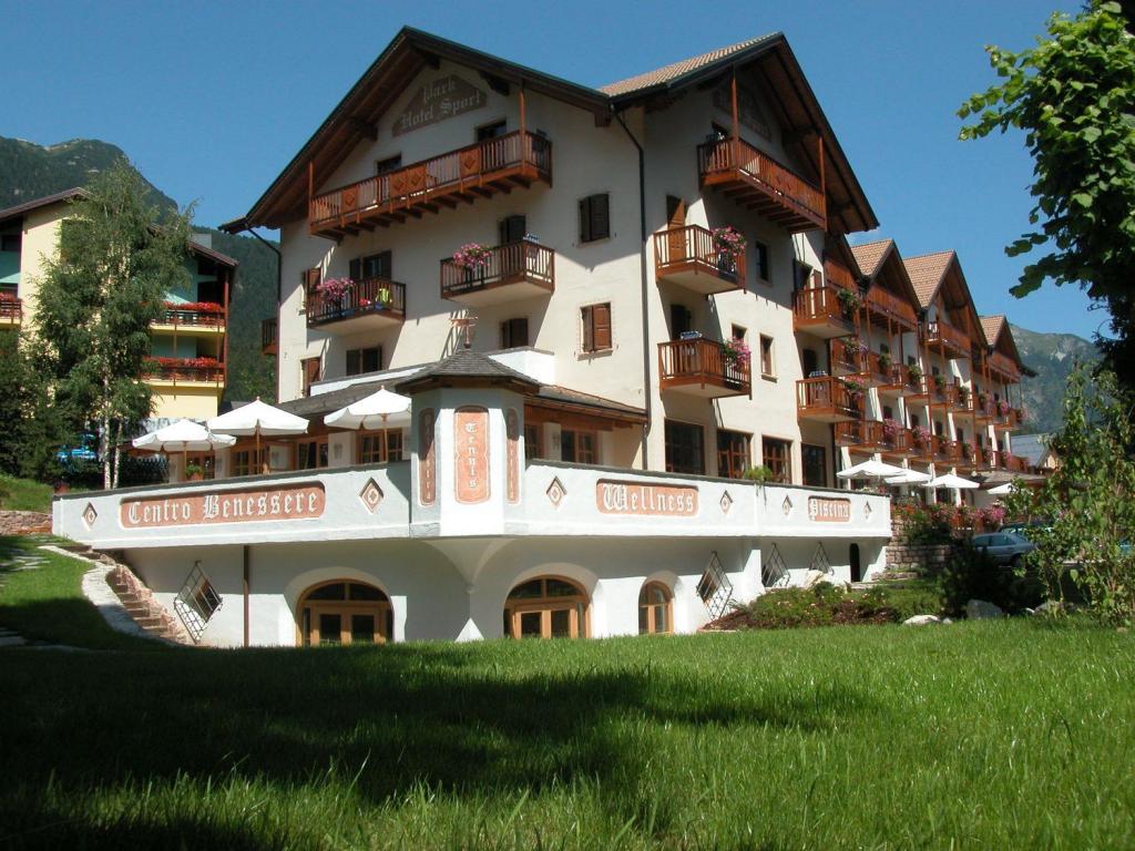 Hotel Andalo estate