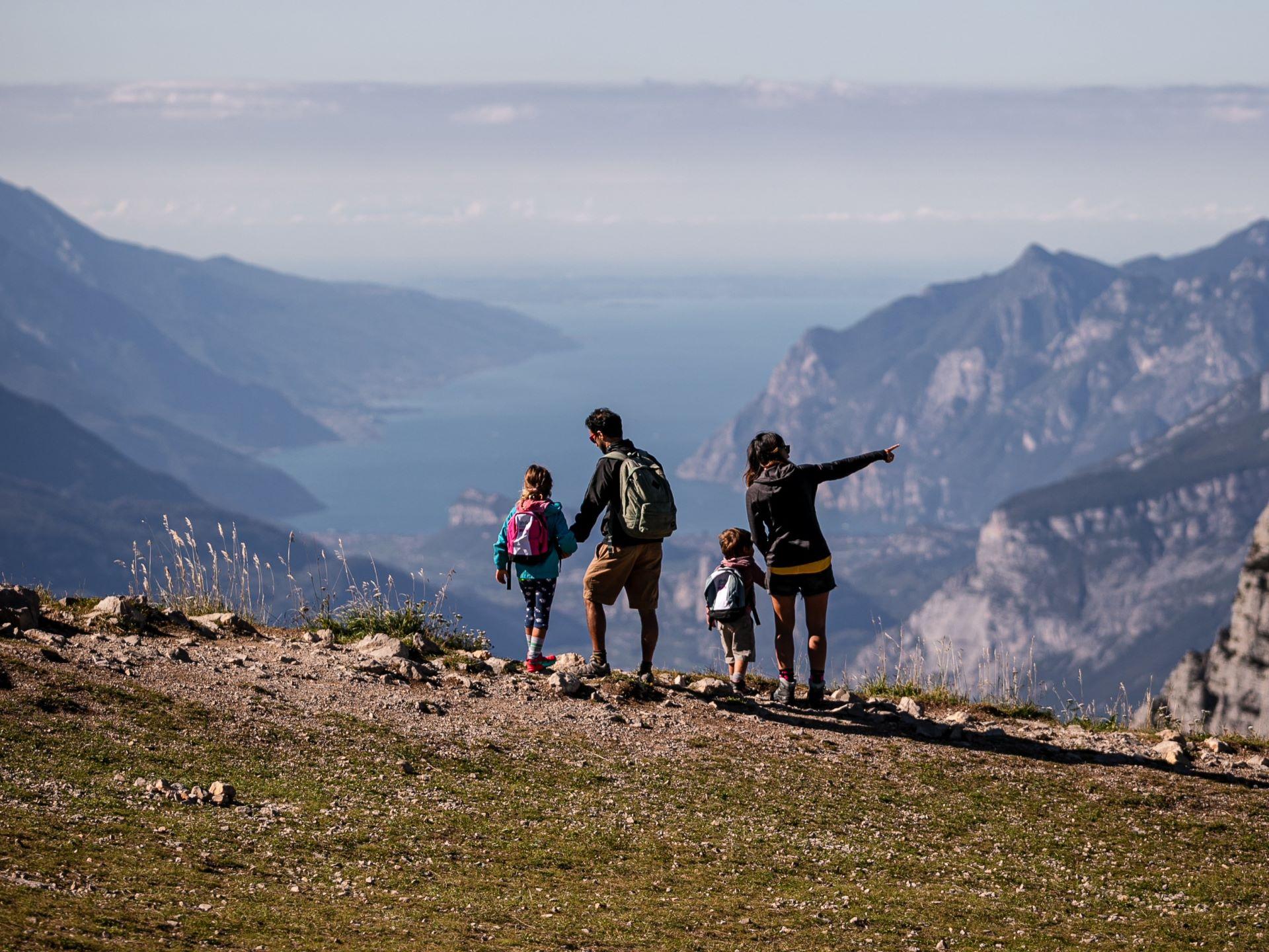 Escursioni in montagna d'estate