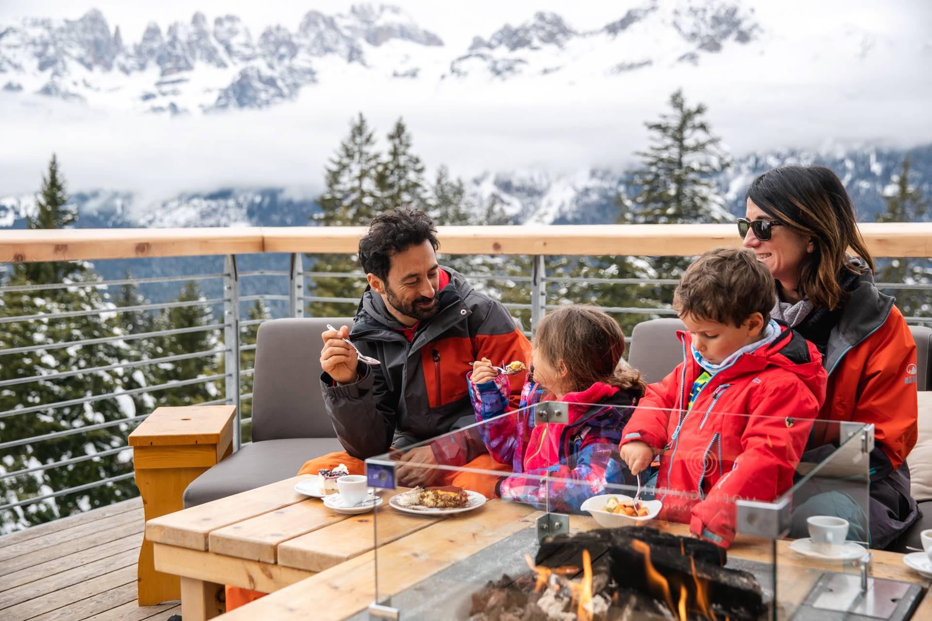 Escursioni in montagna d'inverno con bambini