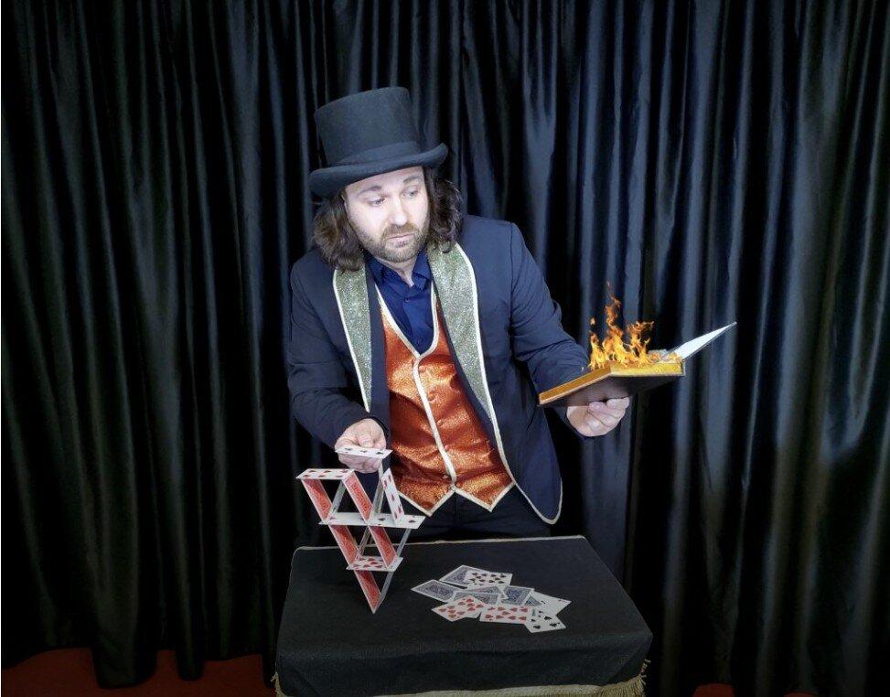 Magic Mister Mani Magic Mister Mani