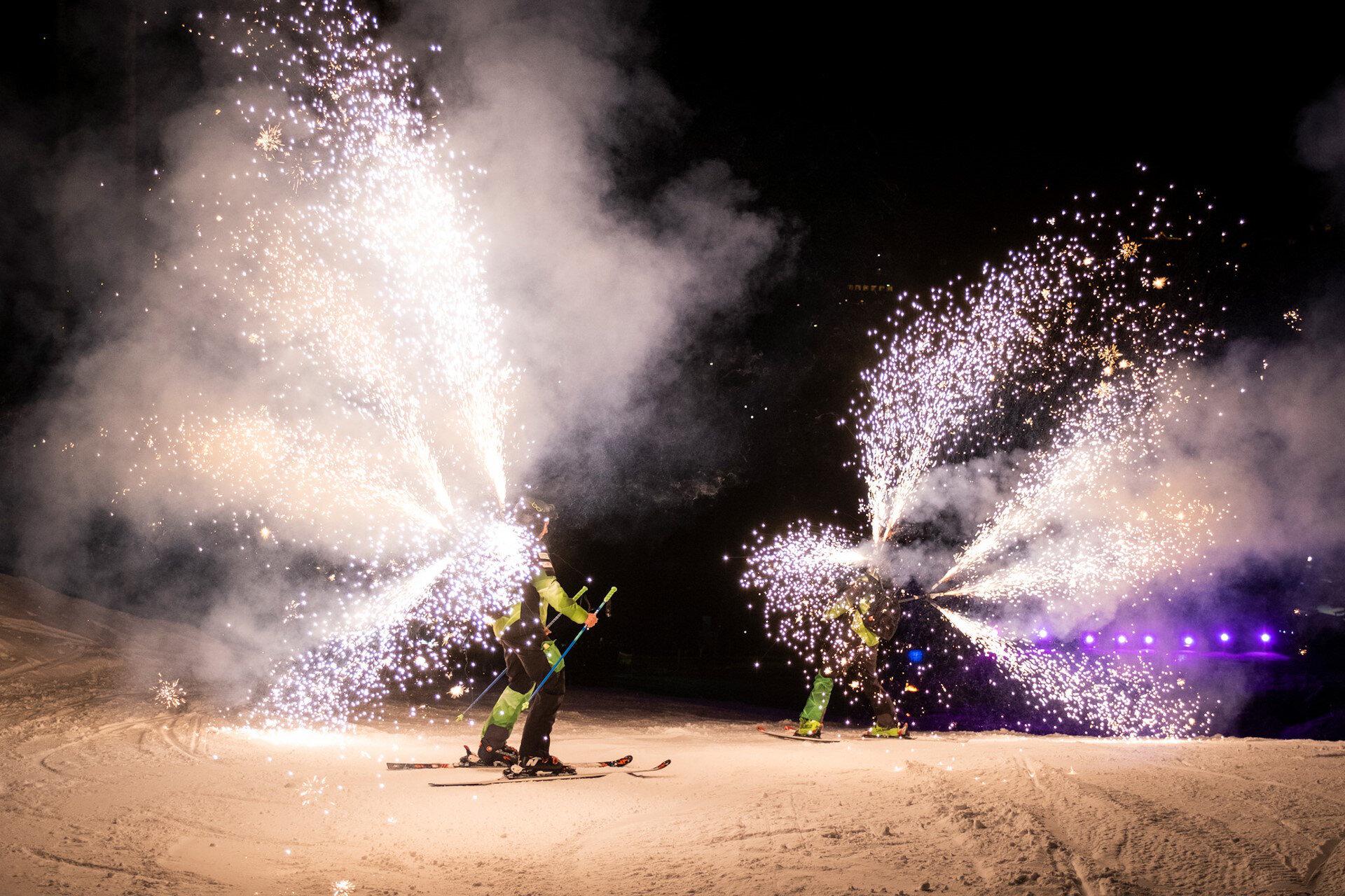 Ski Night Show Ski Night Show