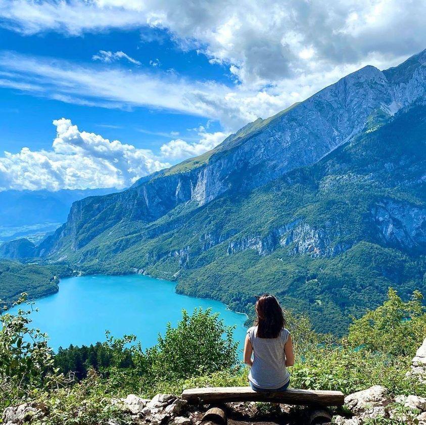 terrazza sul lago di molveno